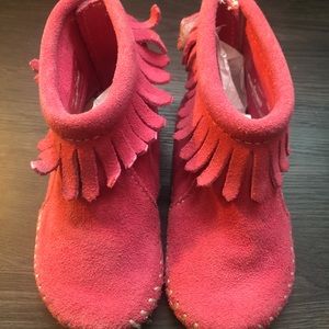 Minnetonka Booties